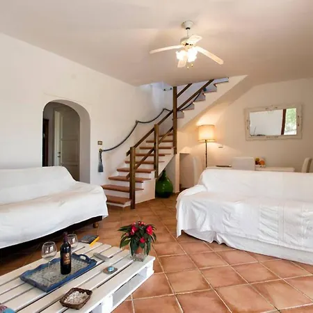 Residenza Gli Ulivi, Privata Con Ampio Giardino E Uliveto אלגהרו