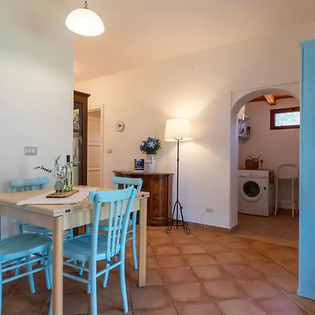 Residenza Gli Ulivi, Privata Con Ampio Giardino E Uliveto