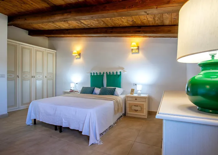Villa Residenza Gli Ulivi, Privata Con Ampio Giardino E Uliveto *