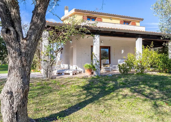 Villa Residenza Gli Ulivi, Privata Con Ampio Giardino E Uliveto *