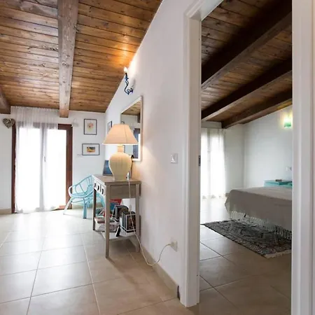 Residenza Gli Ulivi, Privata Con Ampio Giardino E Uliveto *